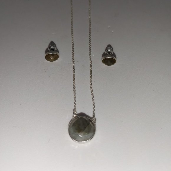 Stella & Dot Jewelry - Stella & Dot Necklace & Earrings with Pale Green Stones - Sample